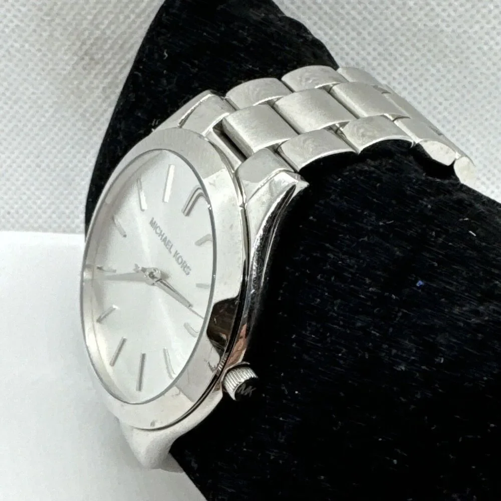 Michael Kors Slim Runway MK3178 Women's Silver Analog Dial Quartz Watch JNA609
